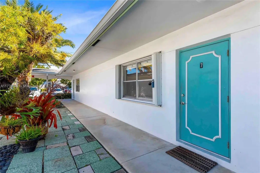 3240 NE 16th Street Pompano Beach FL 33062
