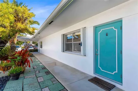3240 NE 16th Street Pompano Beach FL 33062