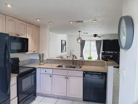 1827 NE 15th Avenue NE Fort Lauderdale FL 33305
