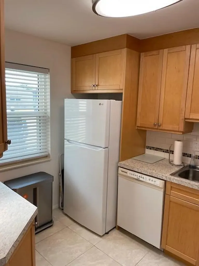 307 Lake Evelyn Drive West Palm Beach FL 33411
