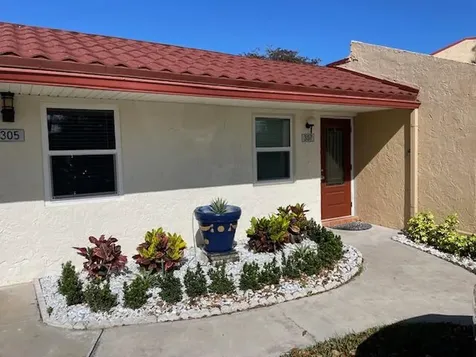 307 Lake Evelyn Drive West Palm Beach FL 33411