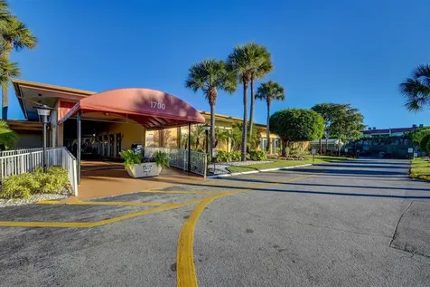 307 Lake Evelyn Drive West Palm Beach FL 33411