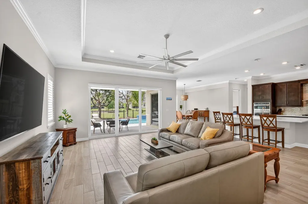 1055 Ember Ridge Run Loxahatchee FL 33470