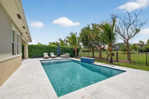1055 Ember Ridge Run Loxahatchee FL 33470