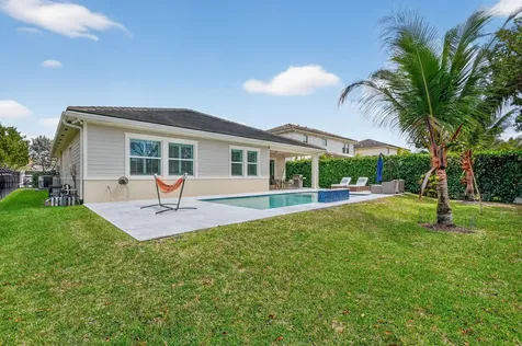 1055 Ember Ridge Run Loxahatchee FL 33470