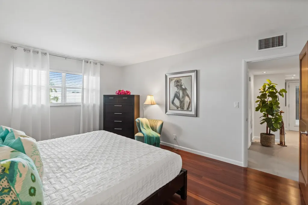 3050 NE 47th Court Fort Lauderdale FL 33308