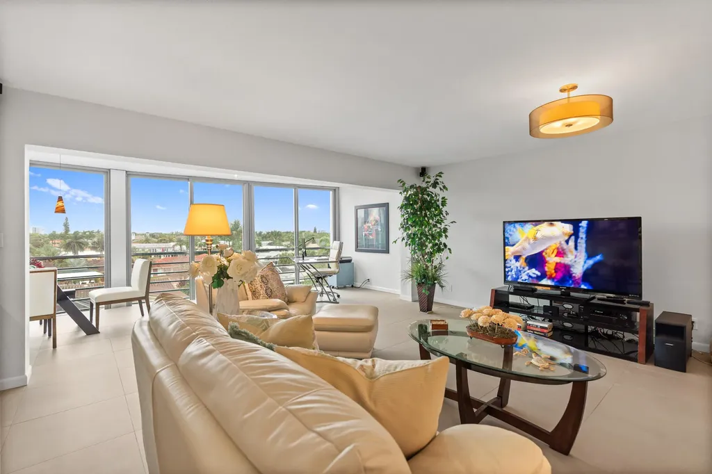 3050 NE 47th Court Fort Lauderdale FL 33308