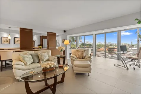 3050 NE 47th Court Fort Lauderdale FL 33308