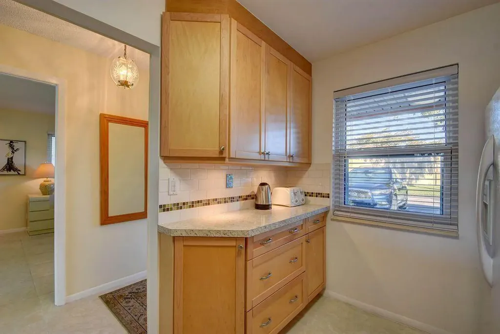 307 Lake Evelyn Drive West Palm Beach FL 33411