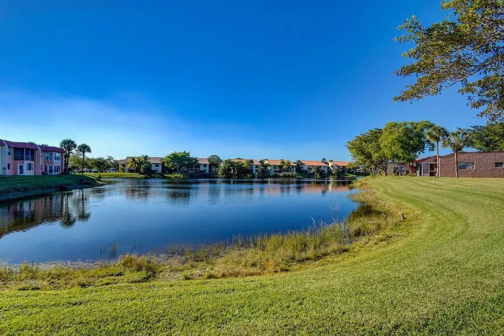 307 Lake Evelyn Drive West Palm Beach FL 33411