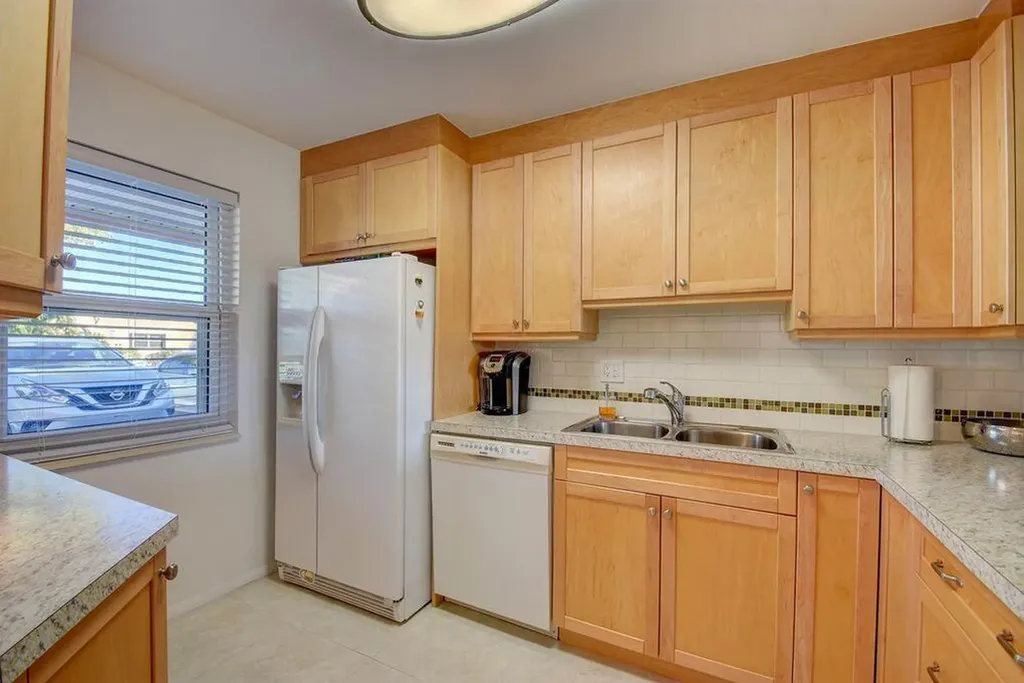 307 Lake Evelyn Drive West Palm Beach FL 33411