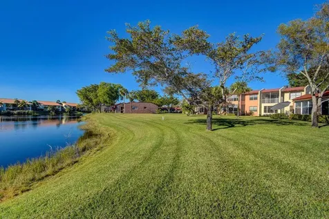 307 Lake Evelyn Drive West Palm Beach FL 33411