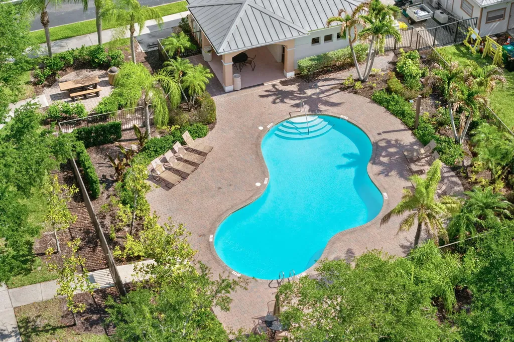 10520 SW Stephanie Way SW Port St Lucie FL 34987
