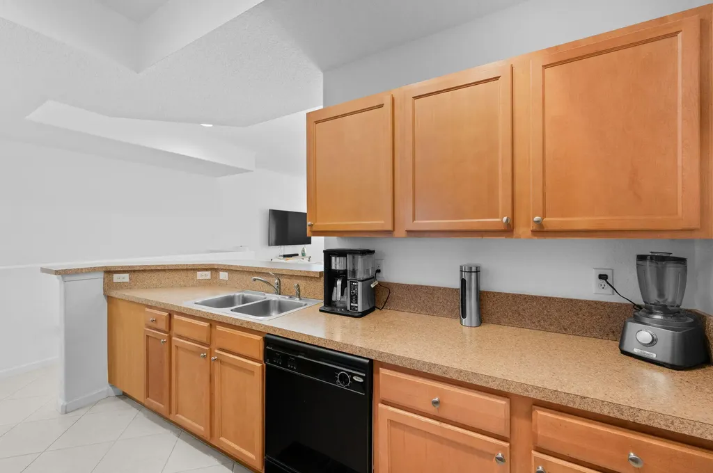 10520 SW Stephanie Way SW Port St Lucie FL 34987
