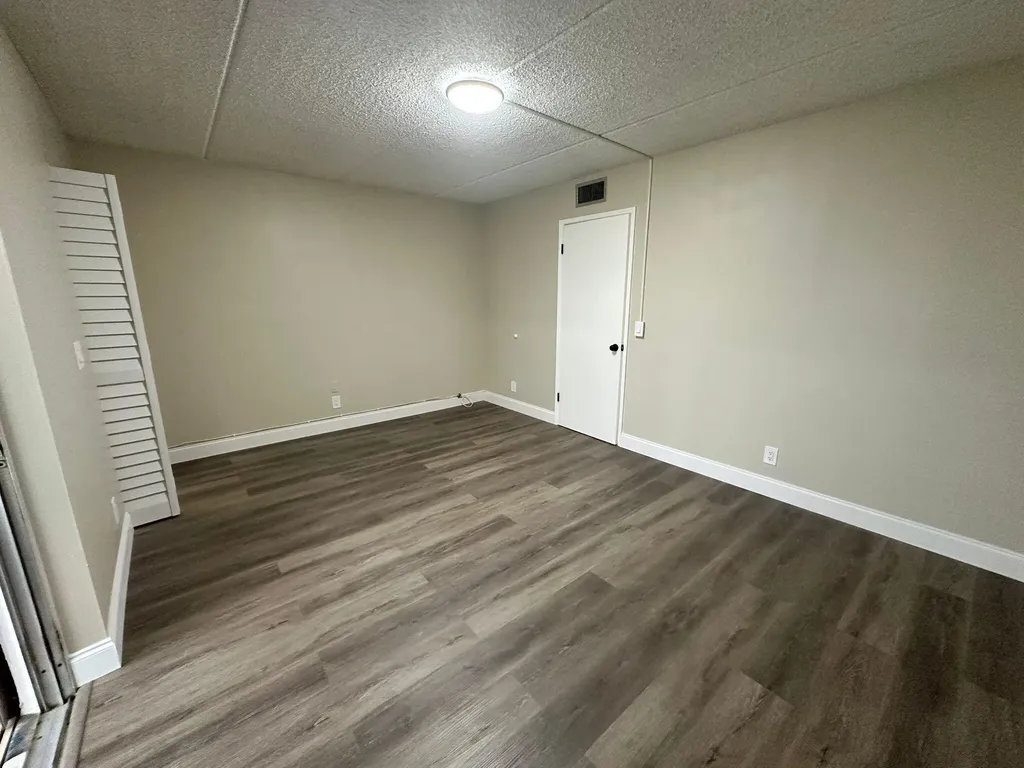 500 Village Green Circle W Palm Springs FL 33461