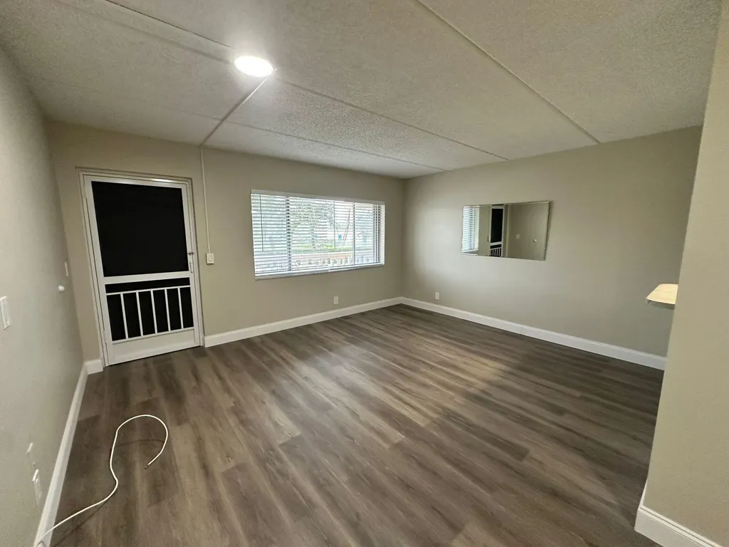500 Village Green Circle W Palm Springs FL 33461