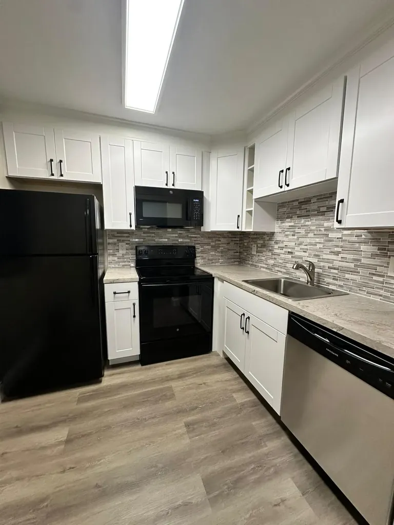 500 Village Green Circle W Palm Springs FL 33461