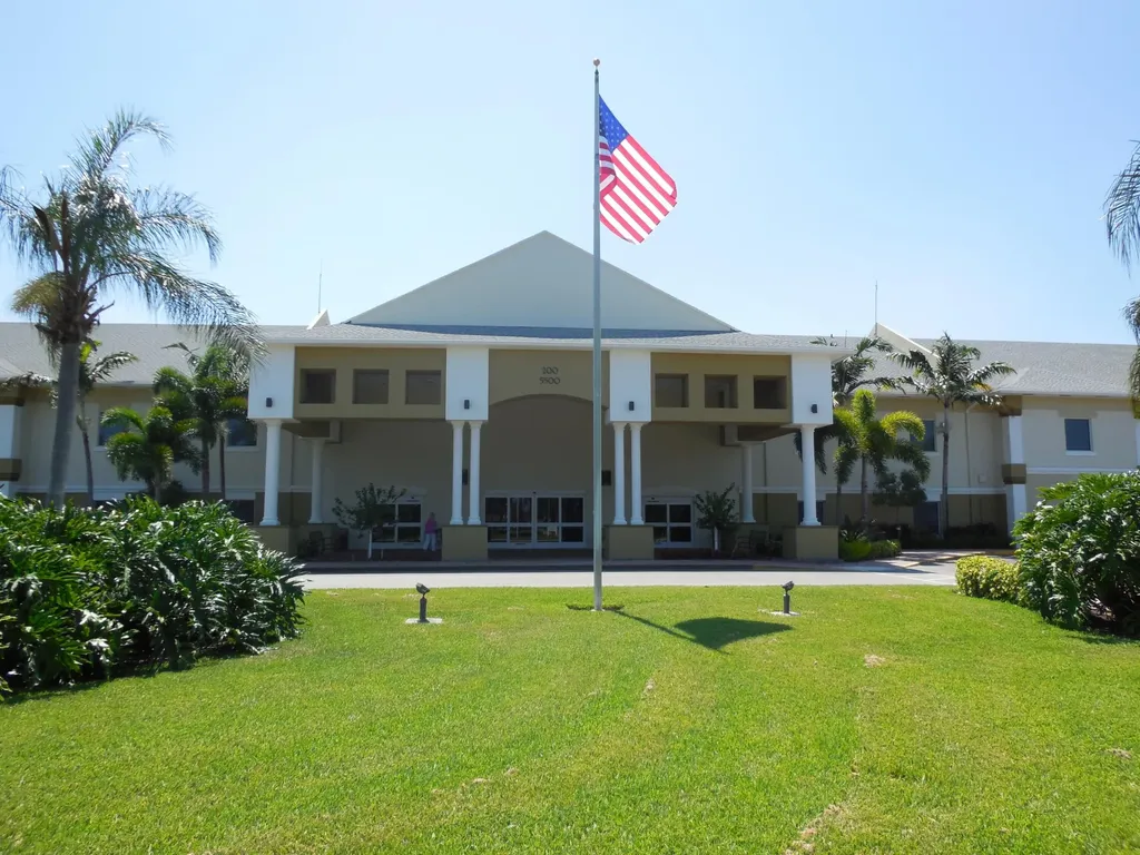 59 Bedford C West Palm Beach FL 33417