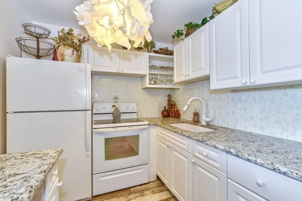 59 Bedford C West Palm Beach FL 33417