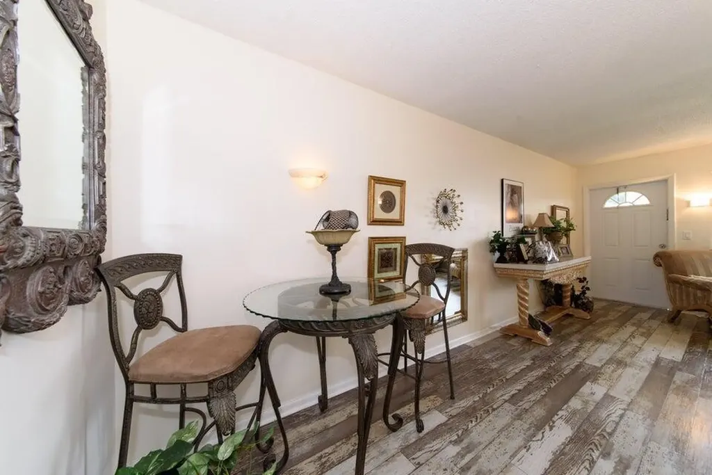 59 Bedford C West Palm Beach FL 33417