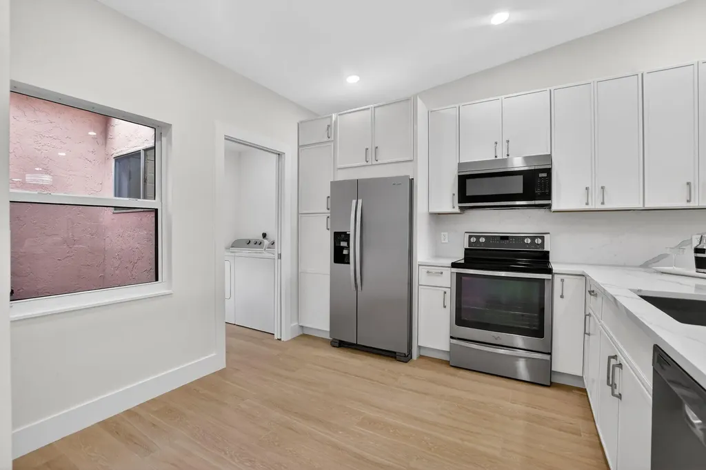 8188 Summerbreeze Lane Boca Raton FL 33496