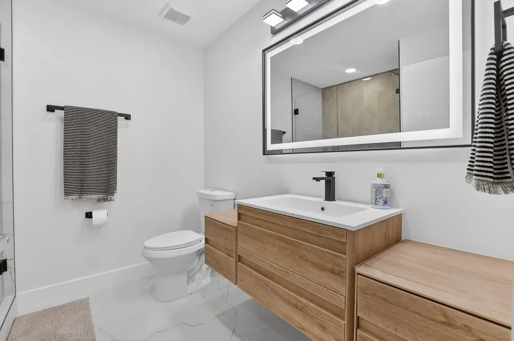 8188 Summerbreeze Lane Boca Raton FL 33496