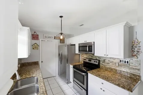 225 SW Crescent Avenue Port St Lucie FL 34984