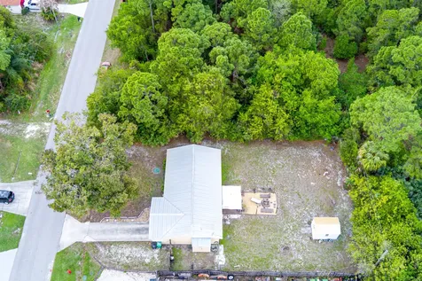 225 SW Crescent Avenue Port St Lucie FL 34984