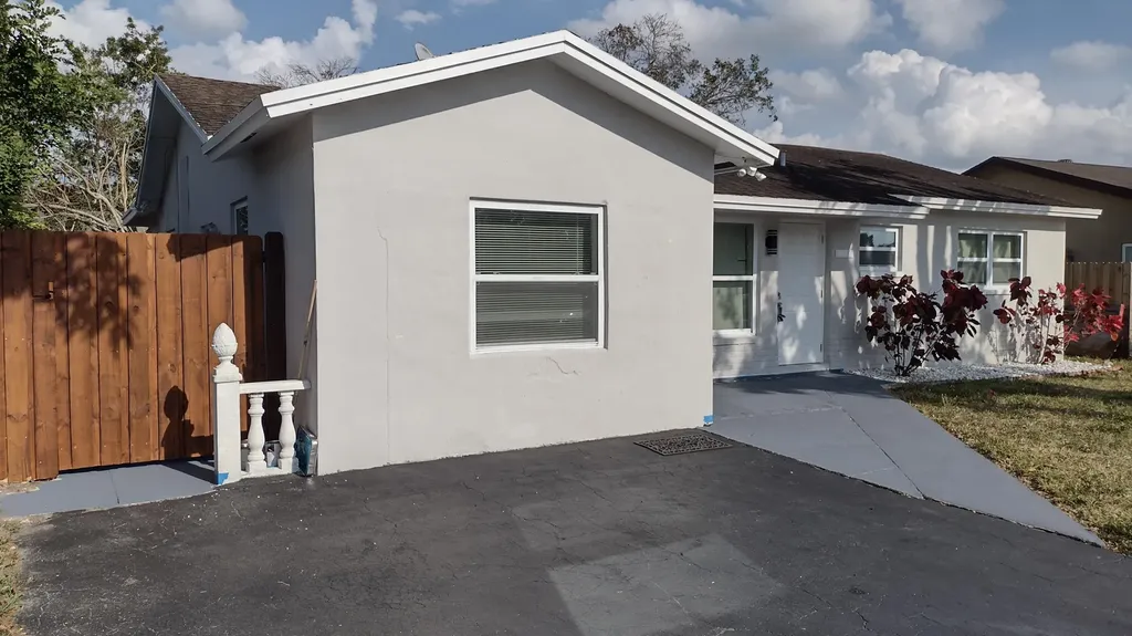 22682 SW 65th Circle Boca Raton FL 33428