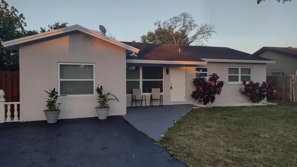 22682 SW 65th Circle Boca Raton FL 33428
