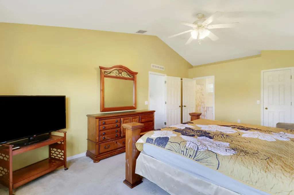 702 SE Lighthouse Avenue SE Port St Lucie FL 34983