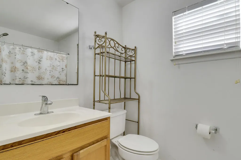 702 SE Lighthouse Avenue SE Port St Lucie FL 34983