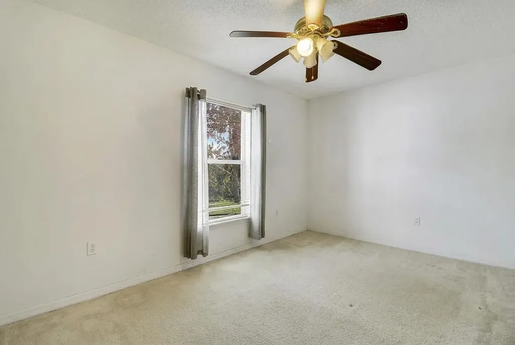 702 SE Lighthouse Avenue SE Port St Lucie FL 34983