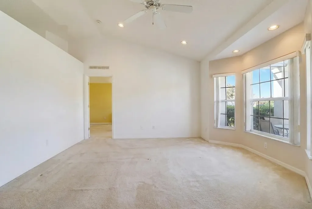 702 SE Lighthouse Avenue SE Port St Lucie FL 34983