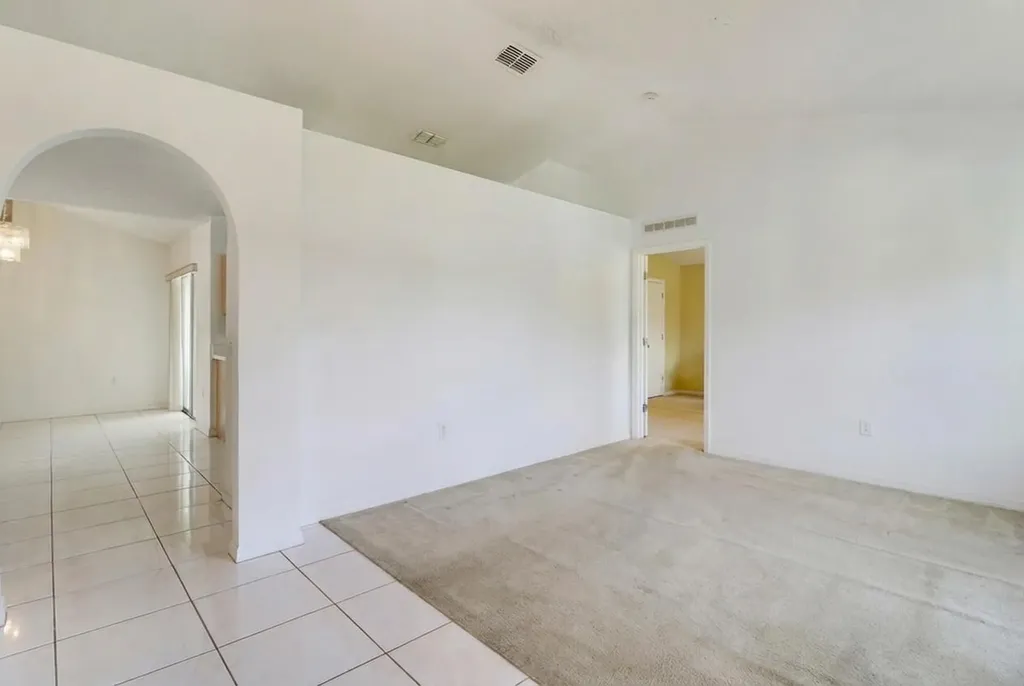 702 SE Lighthouse Avenue SE Port St Lucie FL 34983