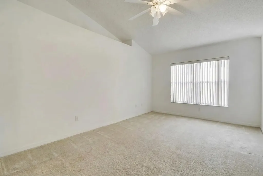 702 SE Lighthouse Avenue SE Port St Lucie FL 34983