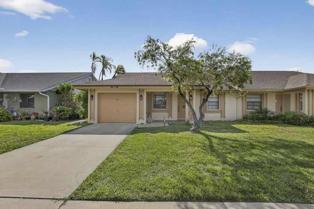 11925 Suellen Circle Wellington FL 33414