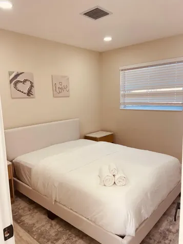 615 NE 2nd Avenue Delray Beach FL 33444