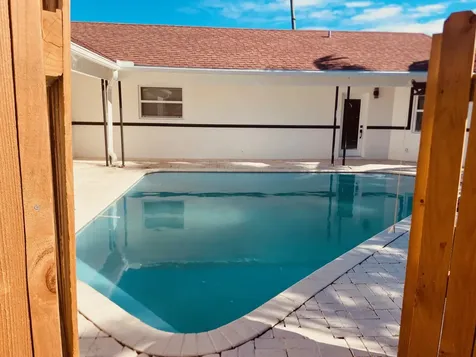 615 NE 2nd Avenue Delray Beach FL 33444