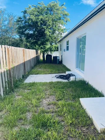 615 NE 2nd Avenue Delray Beach FL 33444