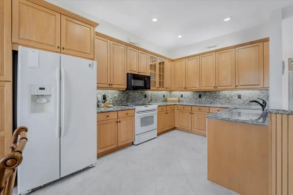 10599 Silverton Lane Boynton Beach FL 33437