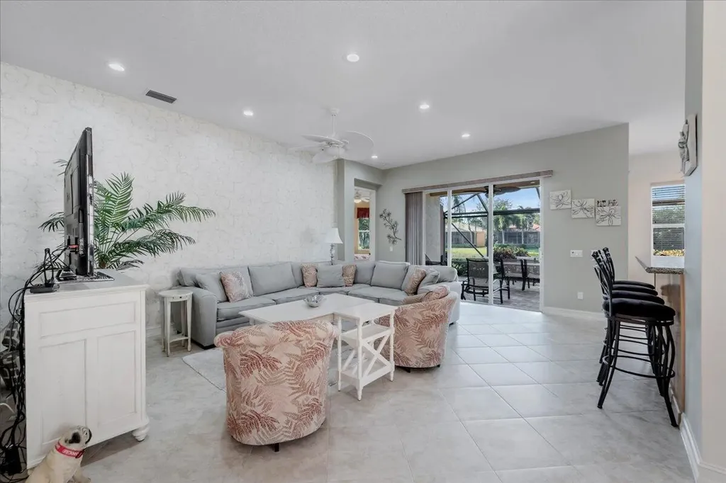 10599 Silverton Lane Boynton Beach FL 33437