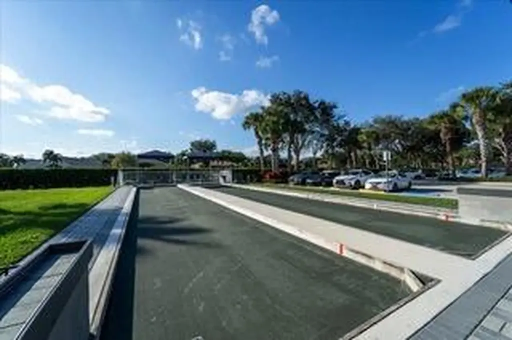 10599 Silverton Lane Boynton Beach FL 33437
