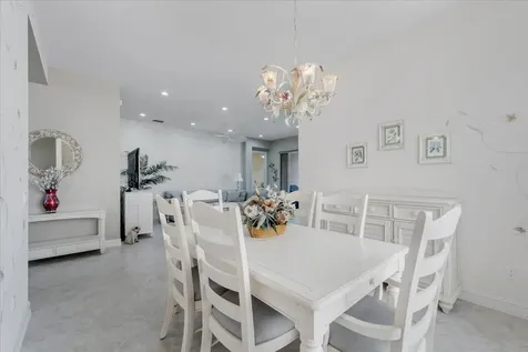10599 Silverton Lane Boynton Beach FL 33437