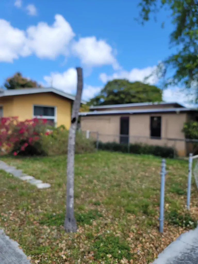 2241 Freedom Street Hollywood FL 33020