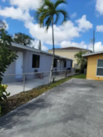 2241 Freedom Street Hollywood FL 33020