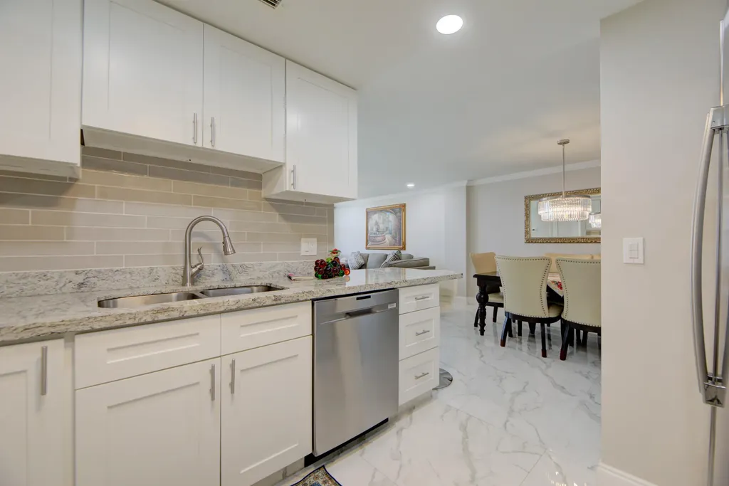 305 N Pompano Beach Boulevard Pompano Beach FL 33062