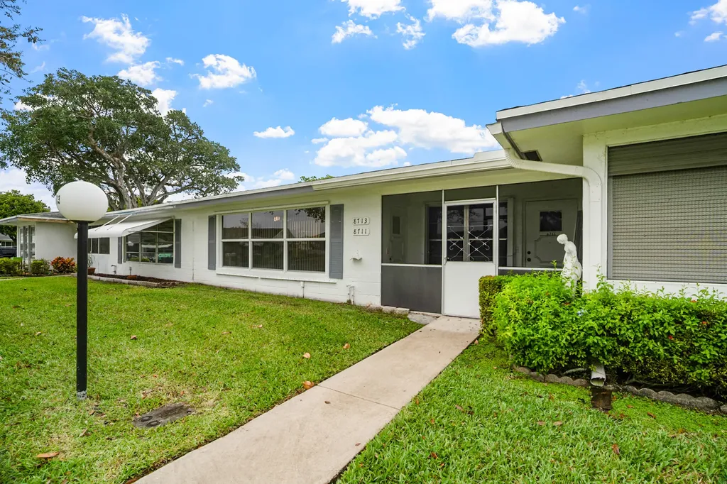 8713 NW 10th Street Plantation FL 33322