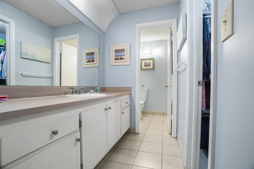 8713 NW 10th Street Plantation FL 33322