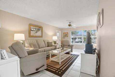 8713 NW 10th Street Plantation FL 33322